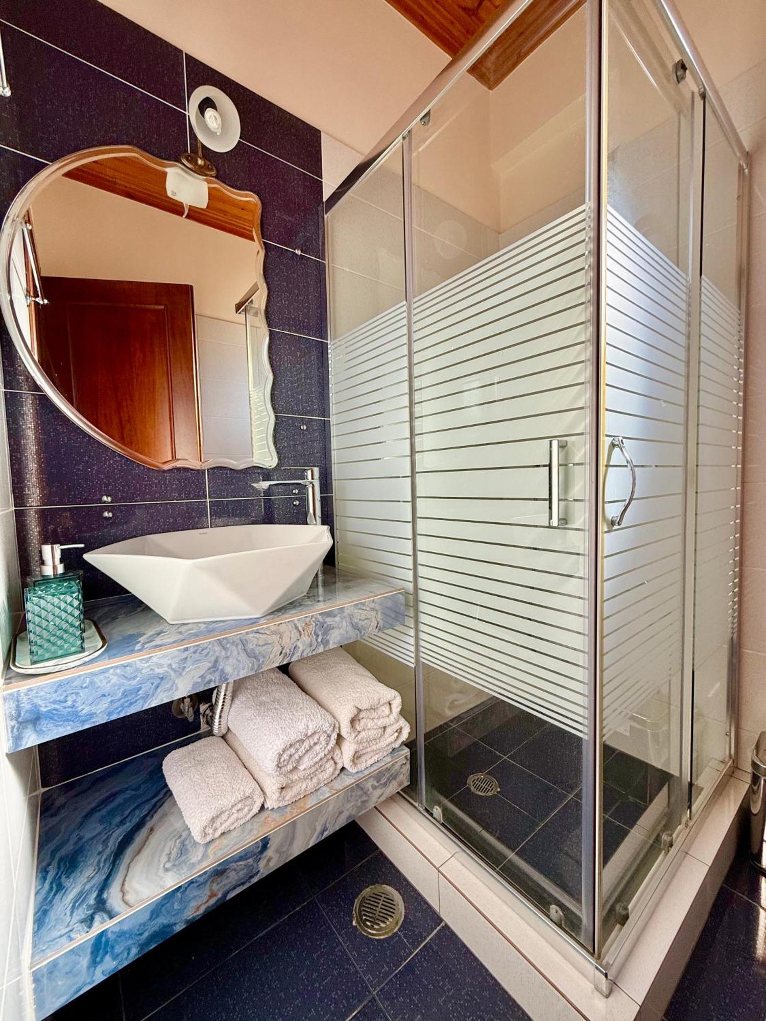 Driopes Villas โคโรนิ ภายนอก รูปภาพ