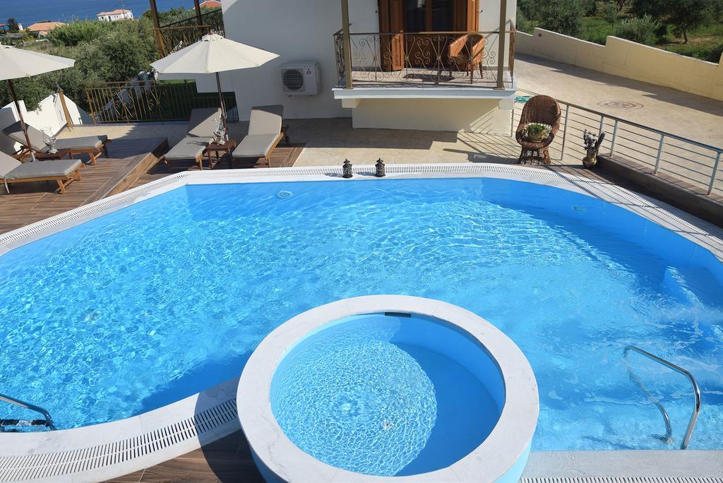 Driopes Villas โคโรนิ ภายนอก รูปภาพ